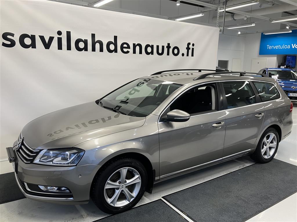 VOLKSWAGEN Passat 2013