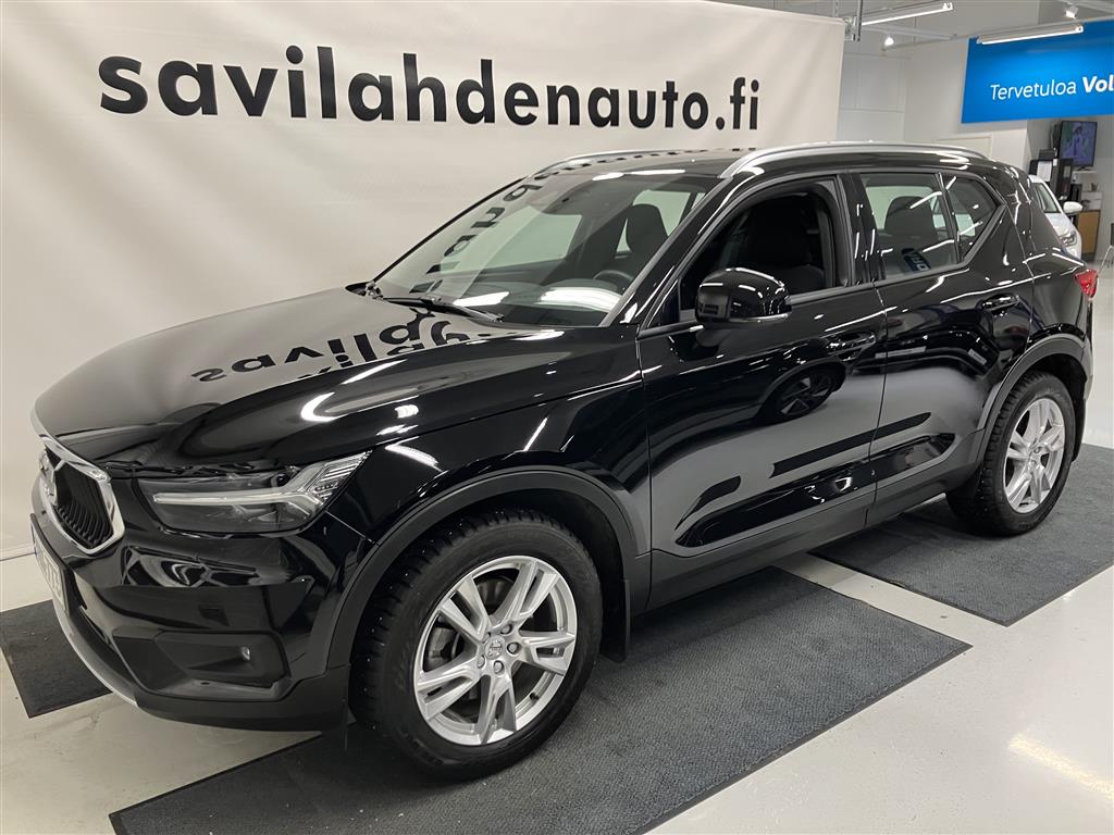 VOLVO XC40 2021