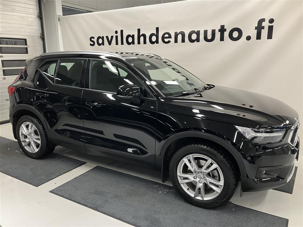 VOLVO XC40 2021