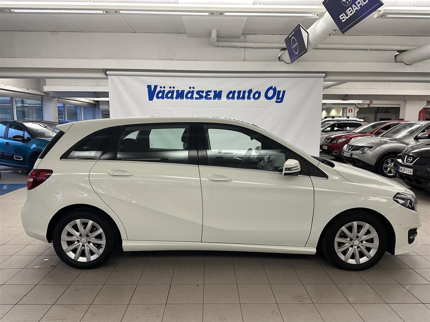 Mercedes-Benz B 2015