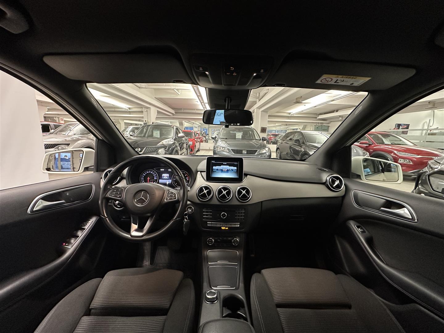 Mercedes-Benz B 2015