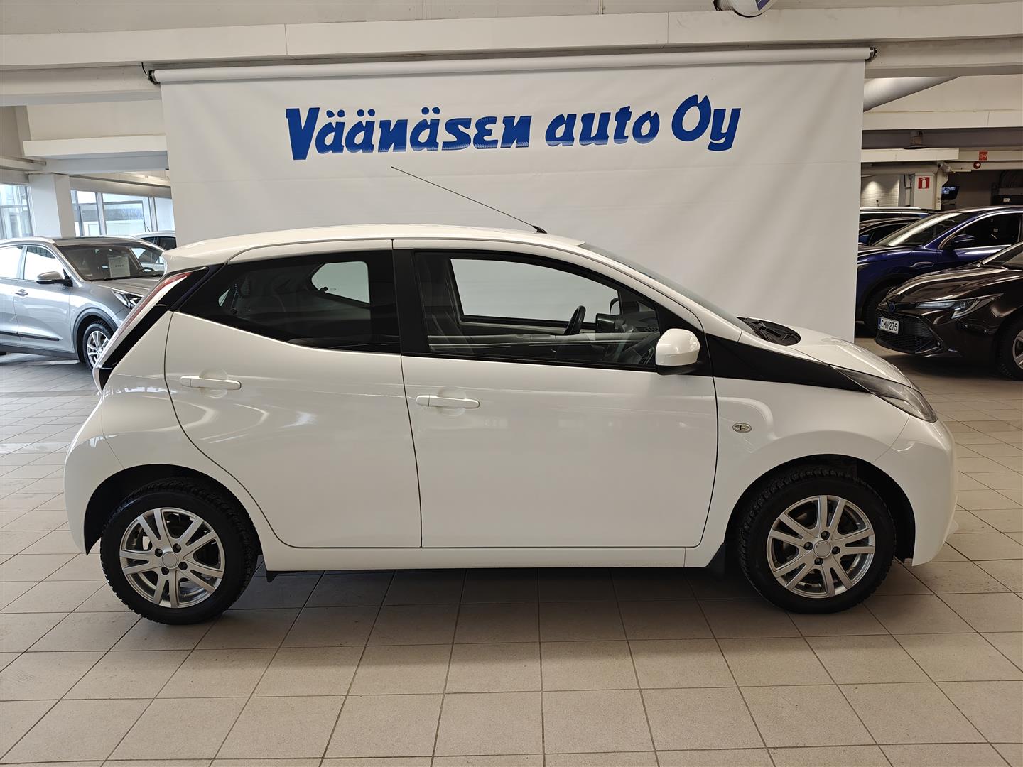 Toyota AYGO 2016