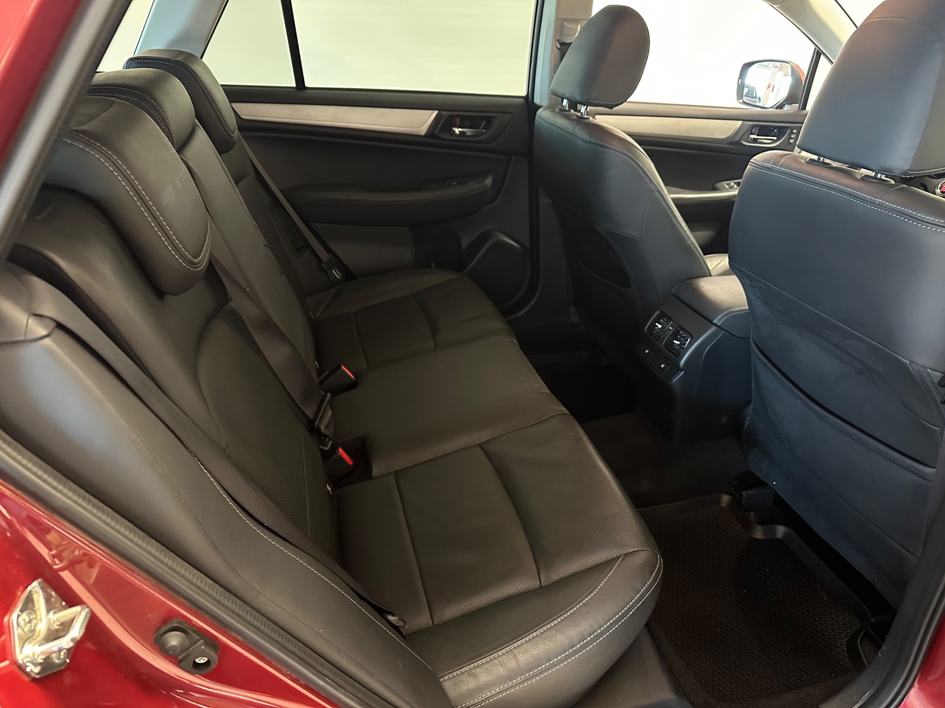 Subaru Outback 2018