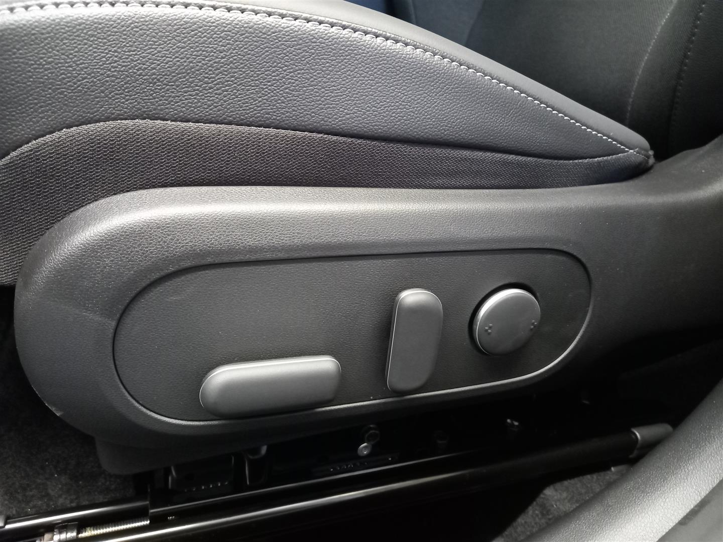 Hyundai KONA Hybrid 2026