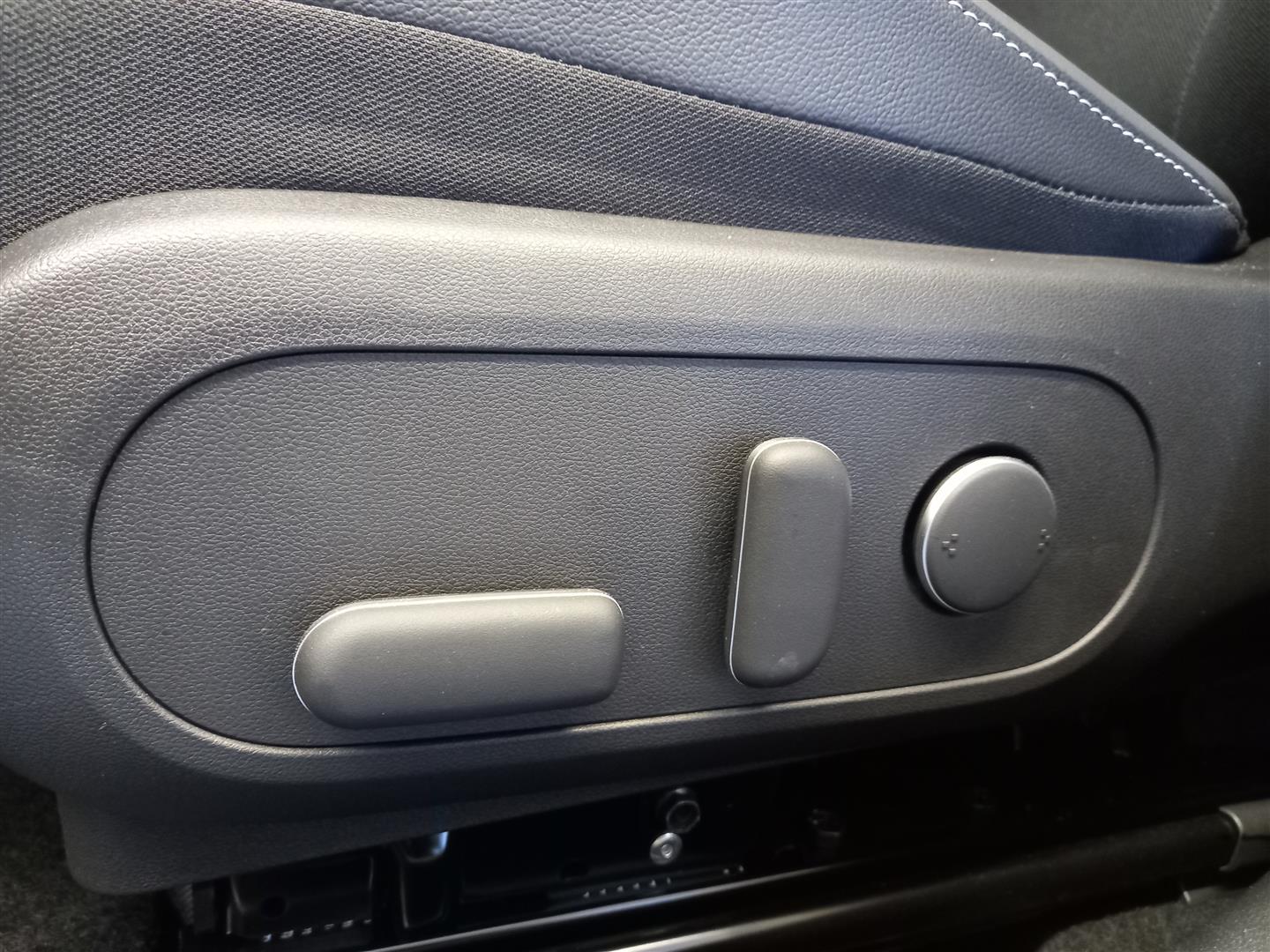 Hyundai KONA Hybrid 2026