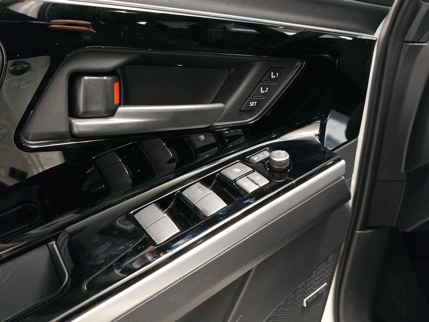 Subaru Solterra 2025