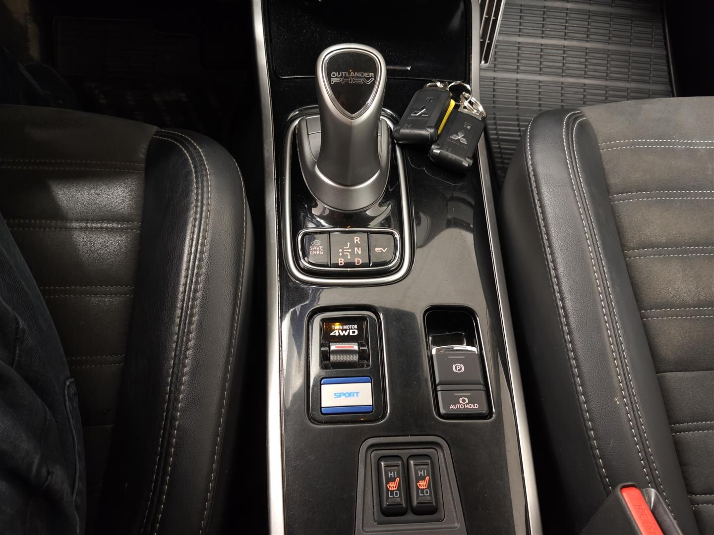 Mitsubishi Outlander PHEV 2020