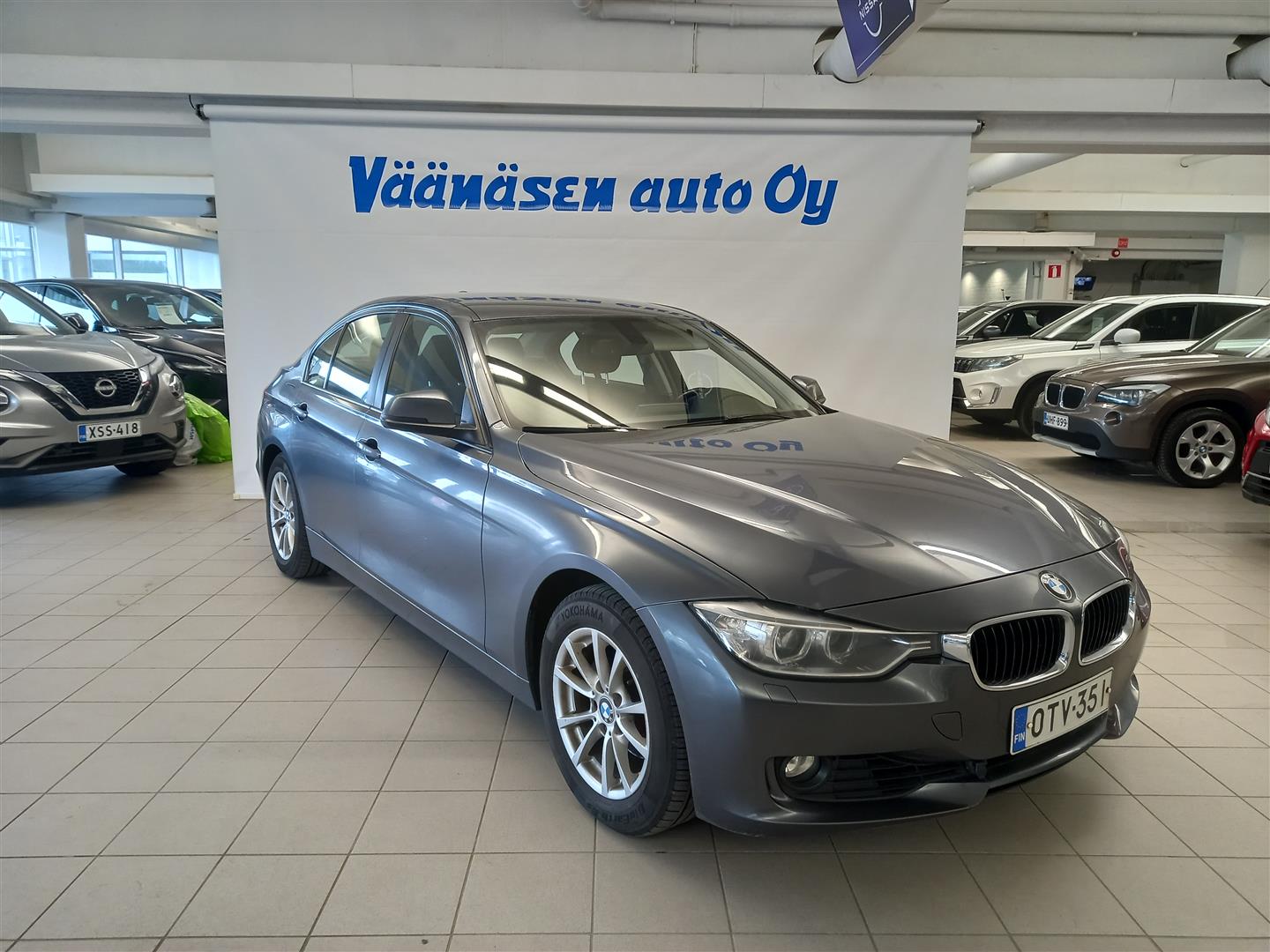 BMW 320 2013