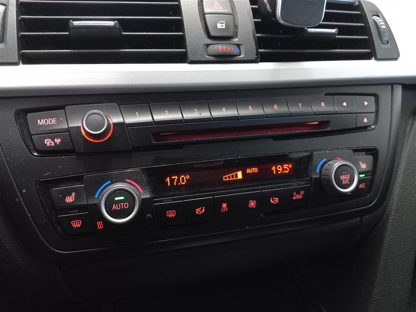 BMW 320 2013