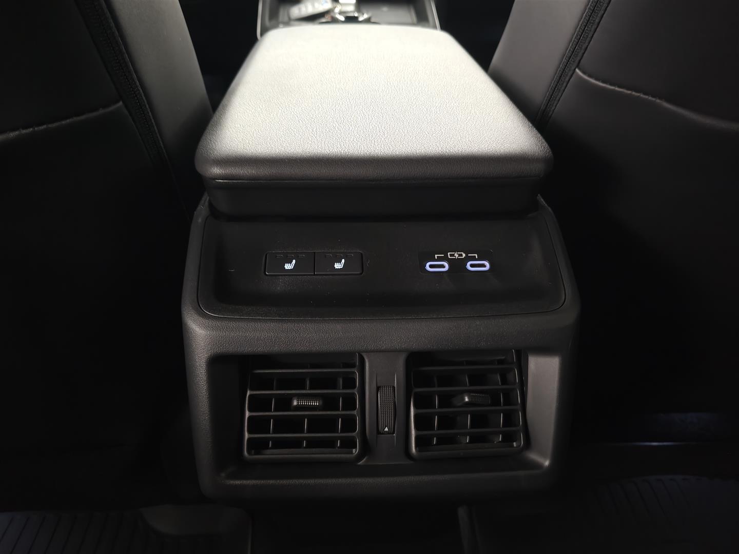 Subaru Solterra 2026