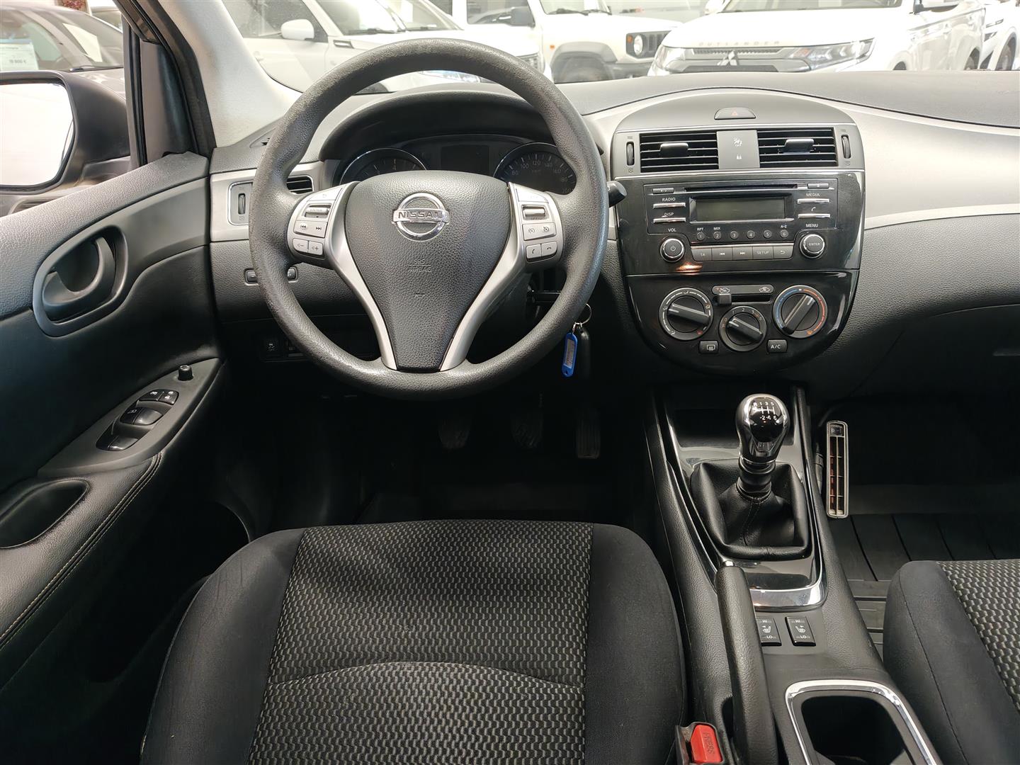Nissan Pulsar 2015