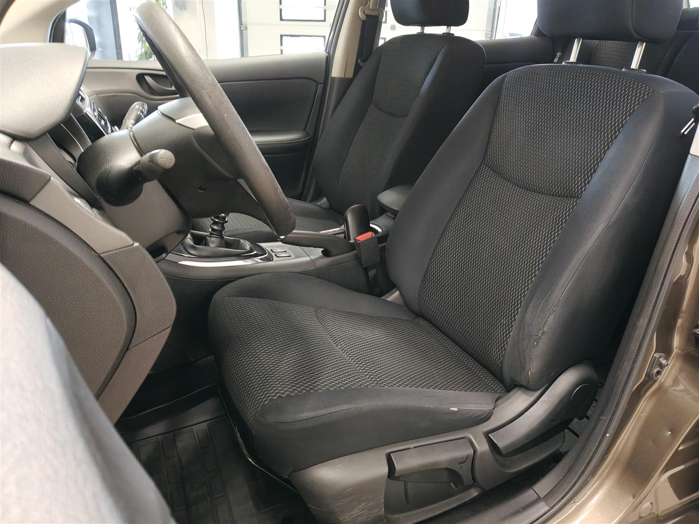 Nissan Pulsar 2015