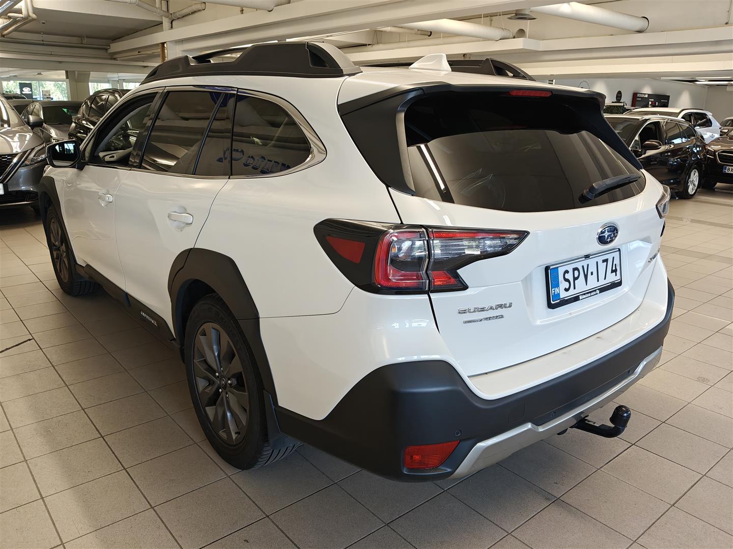 Subaru Outback 2,5i Limited CVT 2024, kuva 4/16