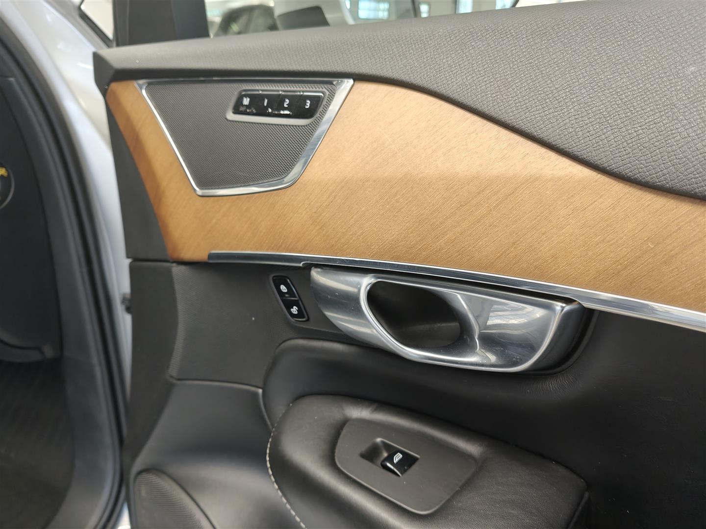 Volvo XC90 2017