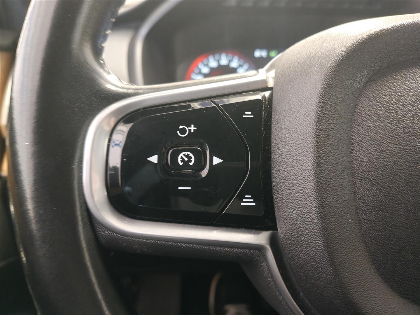 Volvo XC90 2017