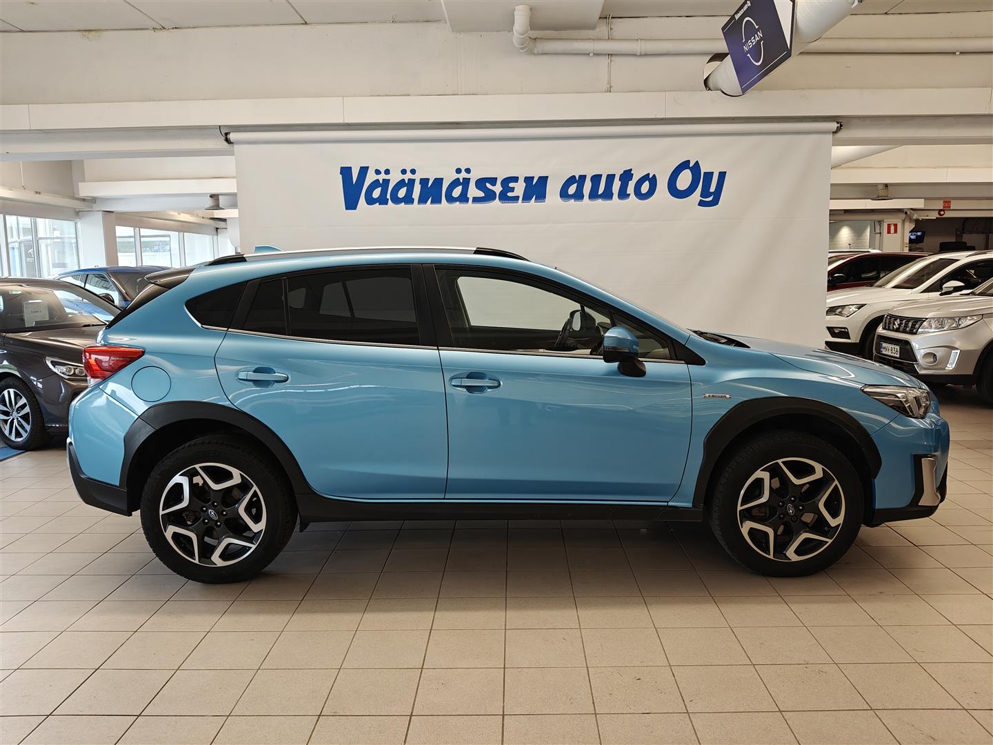 Subaru XV 2,0i e-Boxer Ridge CVT Kesä 2020, kuva 2/20