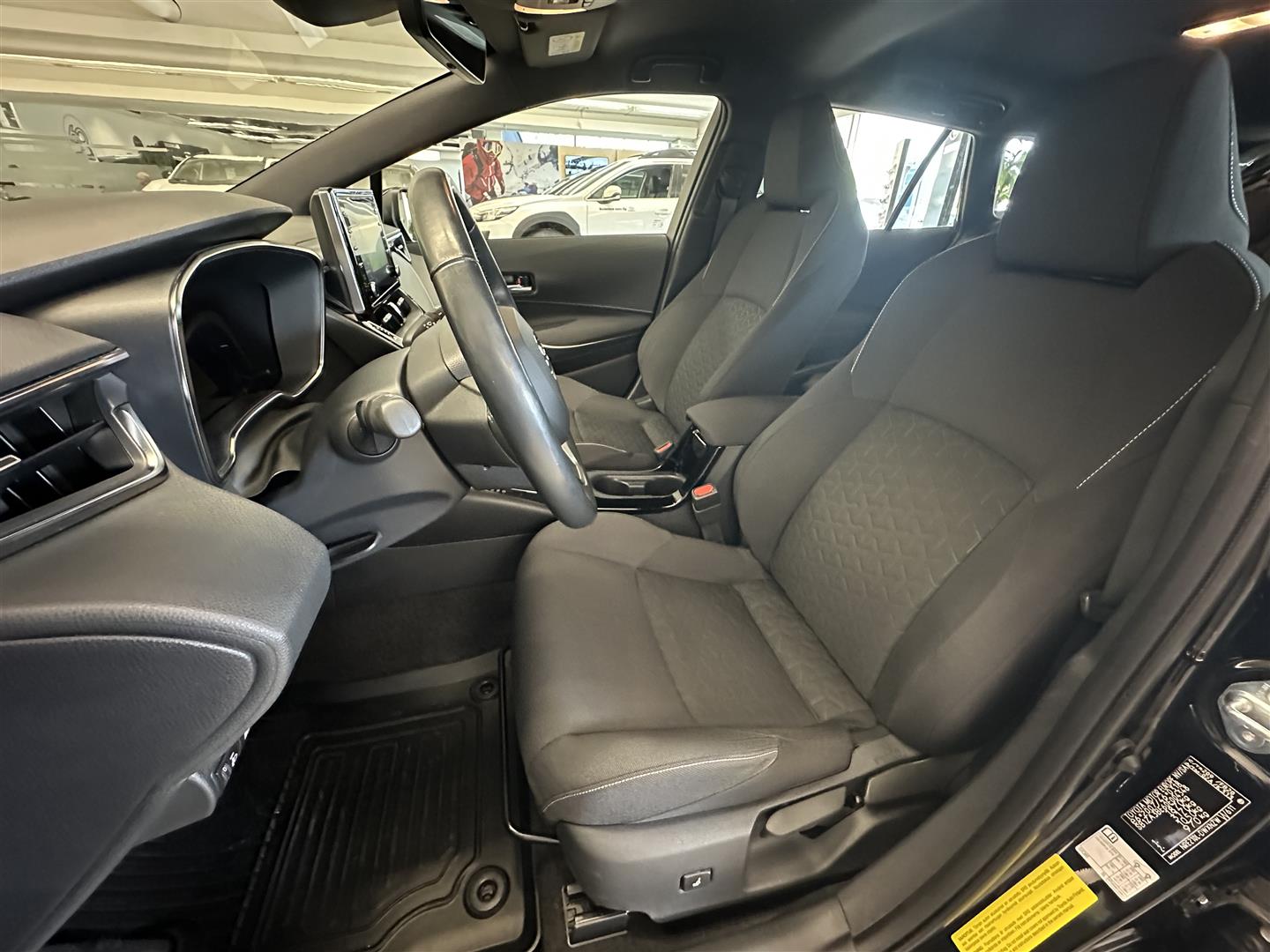 Toyota Corolla 2020, kuva 6/13