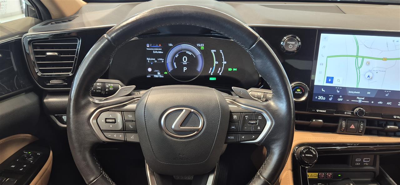 Lexus NX 2023