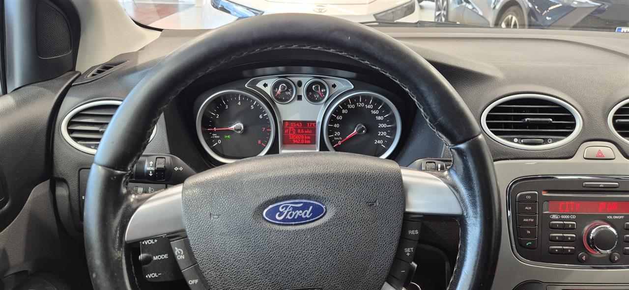 Ford Focus 2011