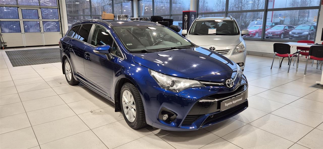 Toyota Avensis 2016