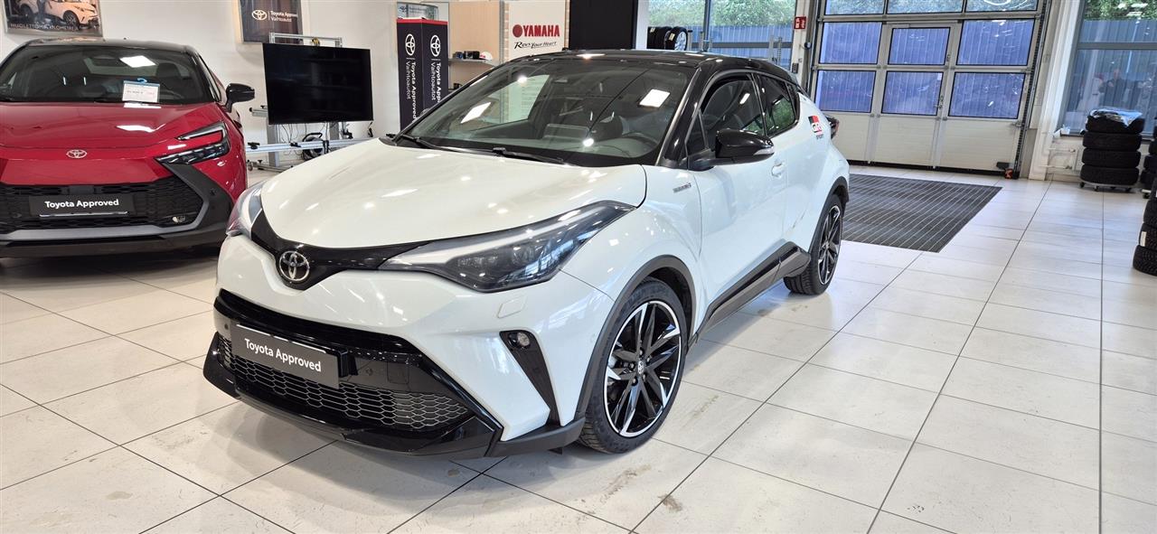 TOYOTA C-HR 2021
