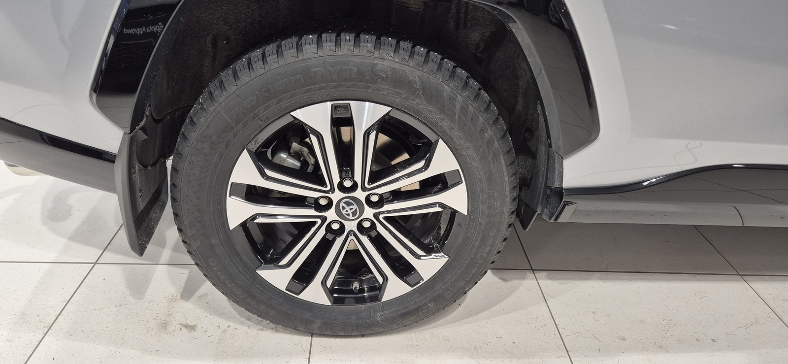 Toyota RAV4 Plug-in 2023