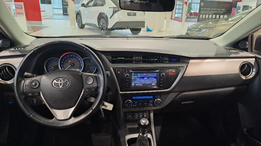 Toyota Auris 2014