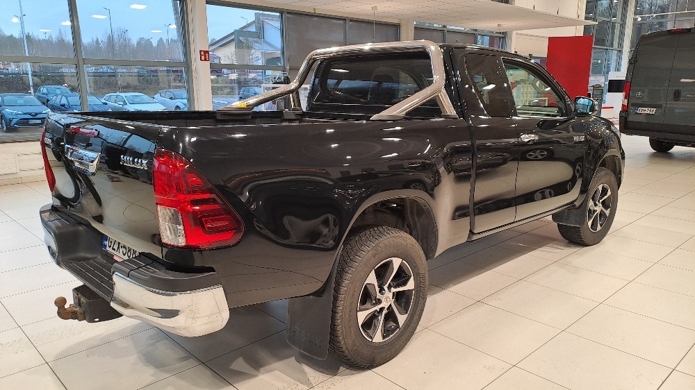 TOYOTA HILUX 2021