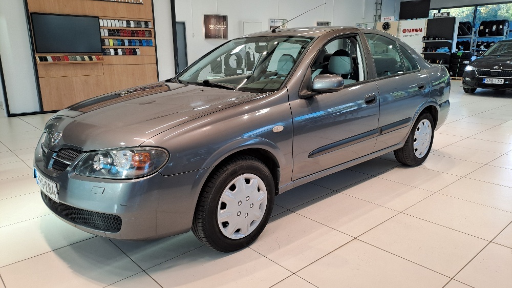 Nissan Almera 2006