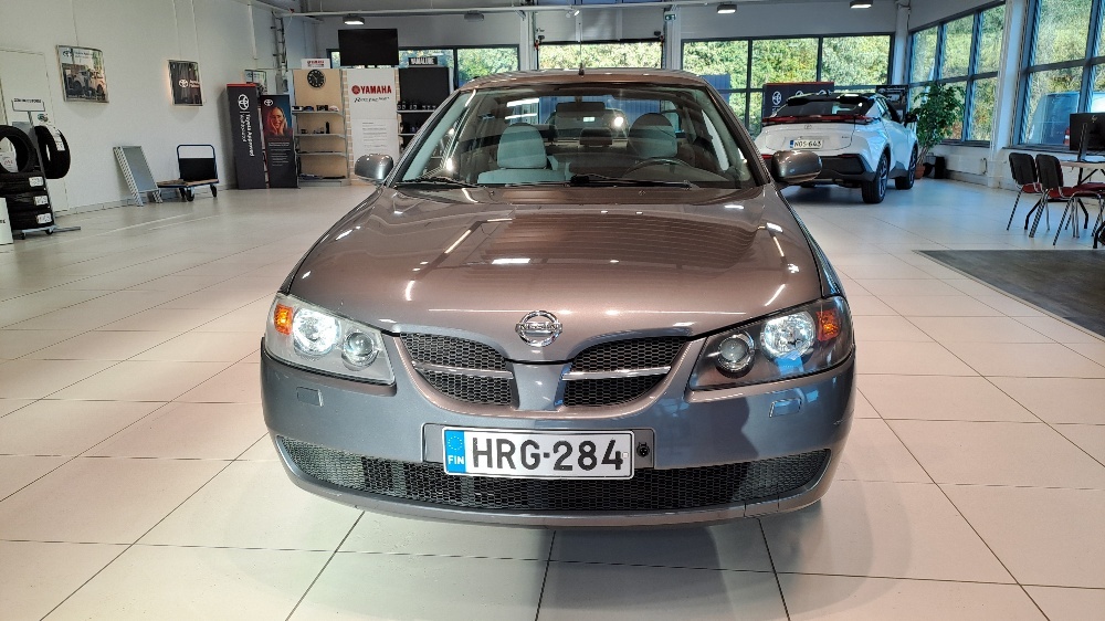 Nissan Almera 2006