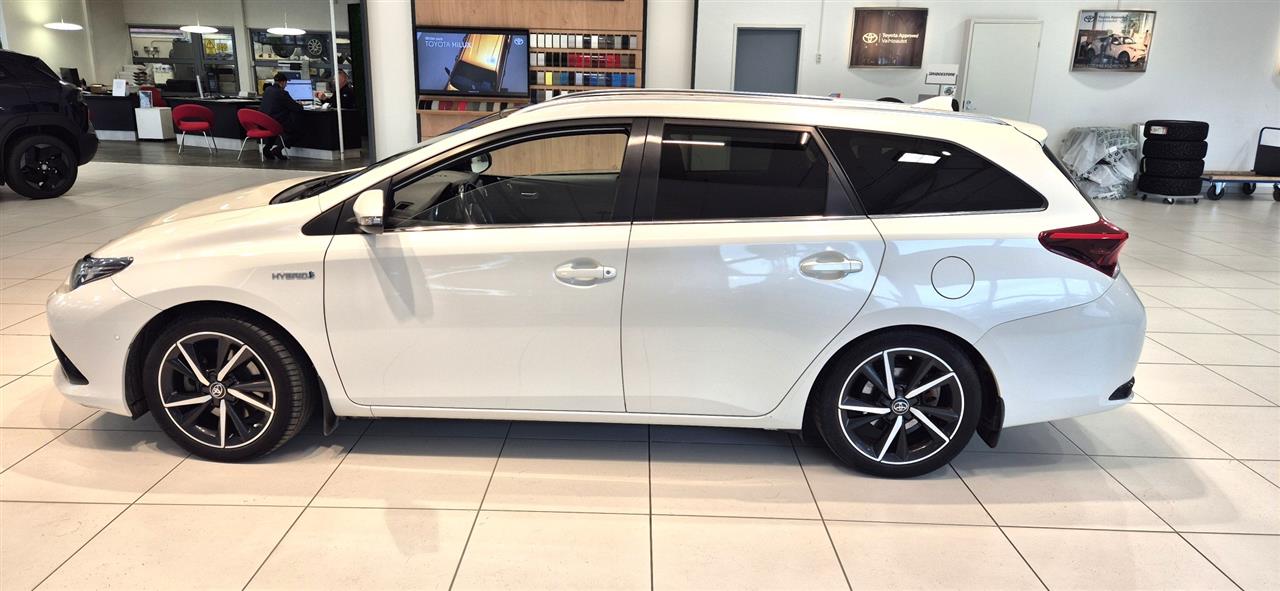 Toyota Auris 2017