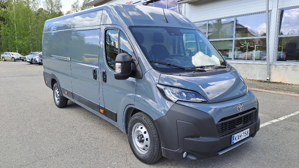 Toyota Proace MAX 2025