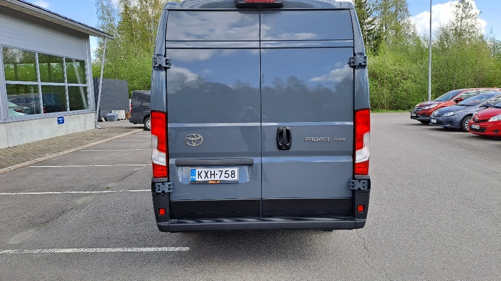 Toyota Proace MAX 2025