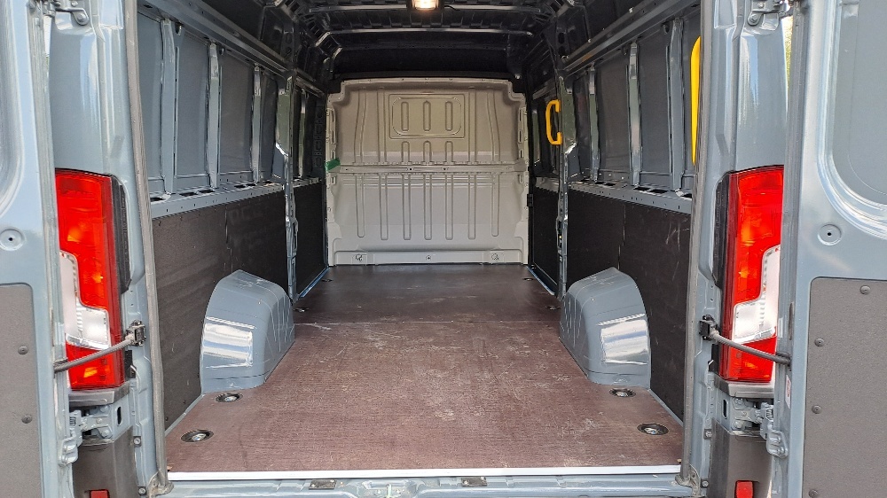 Toyota Proace MAX 2025