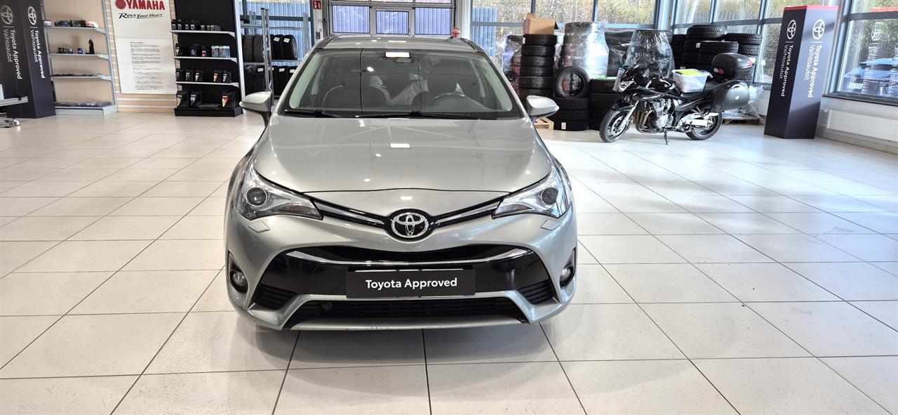 Toyota Avensis 2017