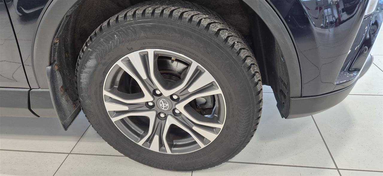 Toyota RAV4 2017
