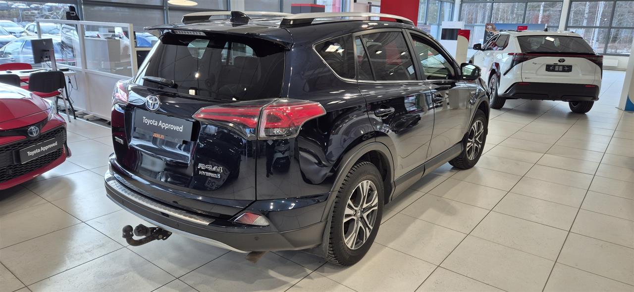 Toyota RAV4 2017