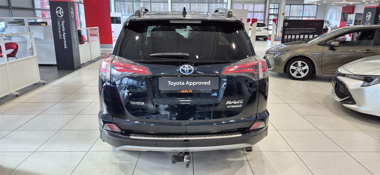 Toyota RAV4 2017