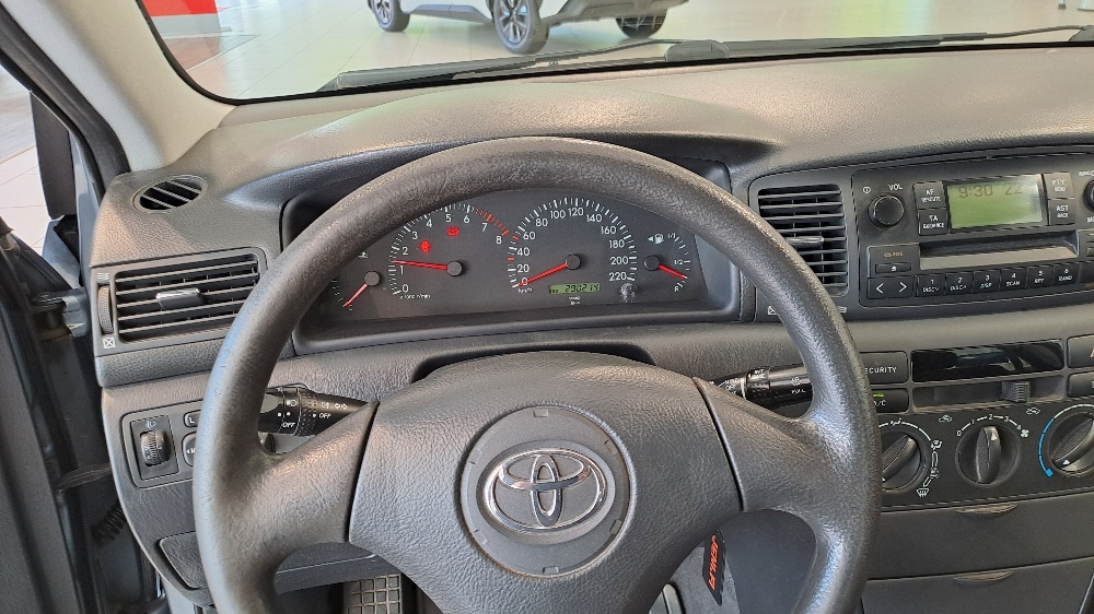 Toyota Corolla 2003