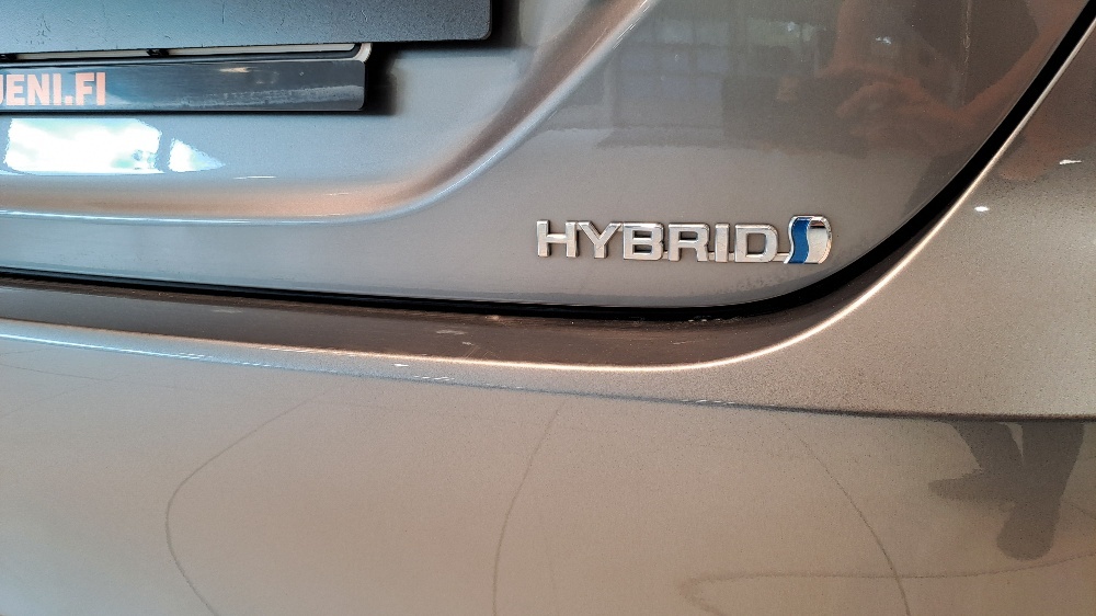 Toyota Camry 2023