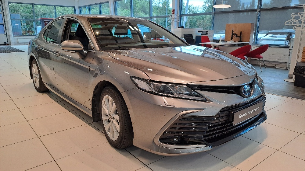 Toyota Camry 2023