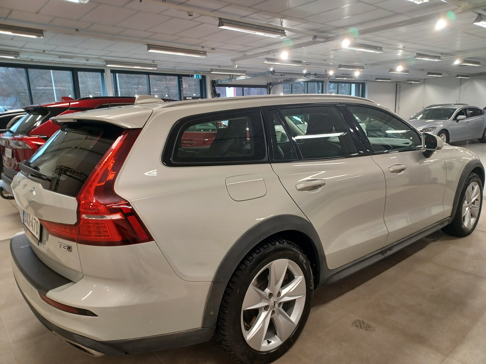 Volvo V60 Cross Country 2019