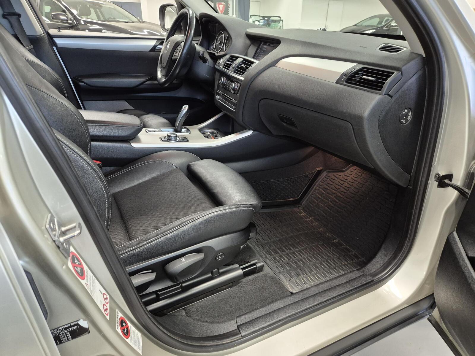 BMW X3 2012