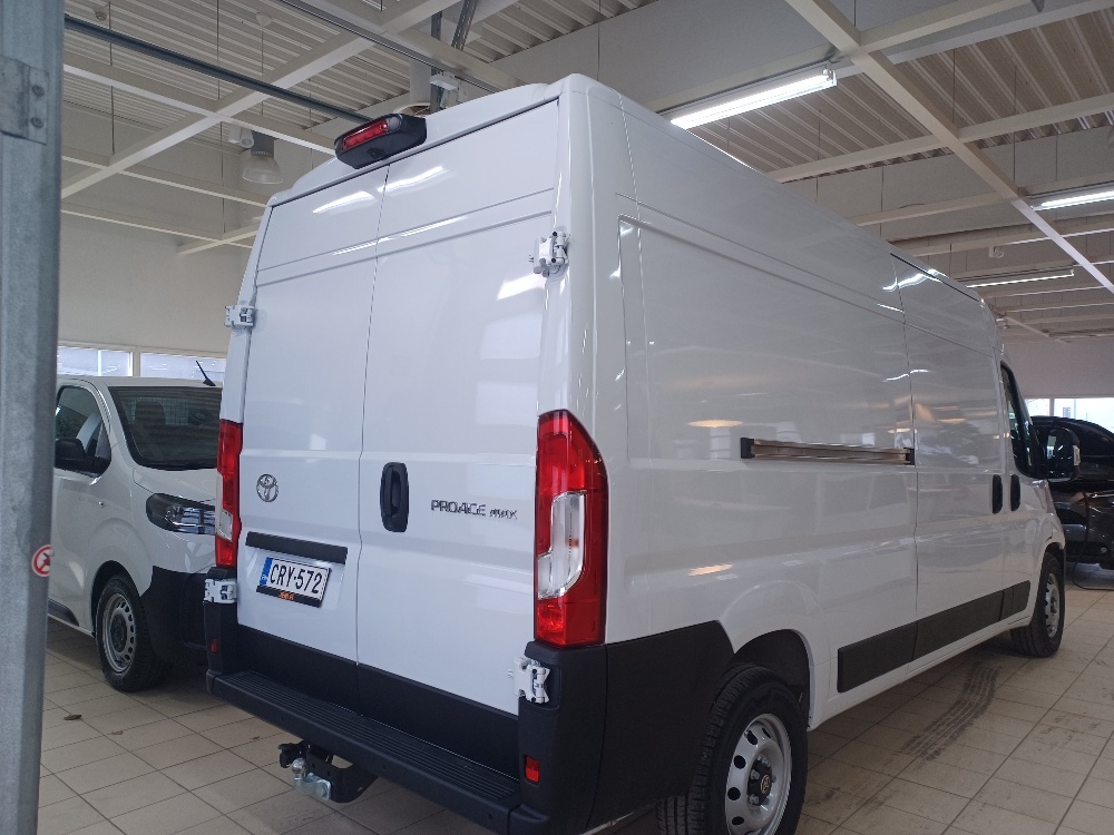 Toyota Proace MAX 2024
