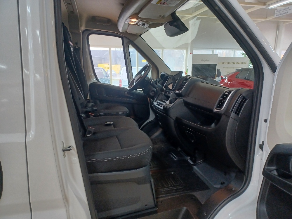 Toyota Proace MAX 2024
