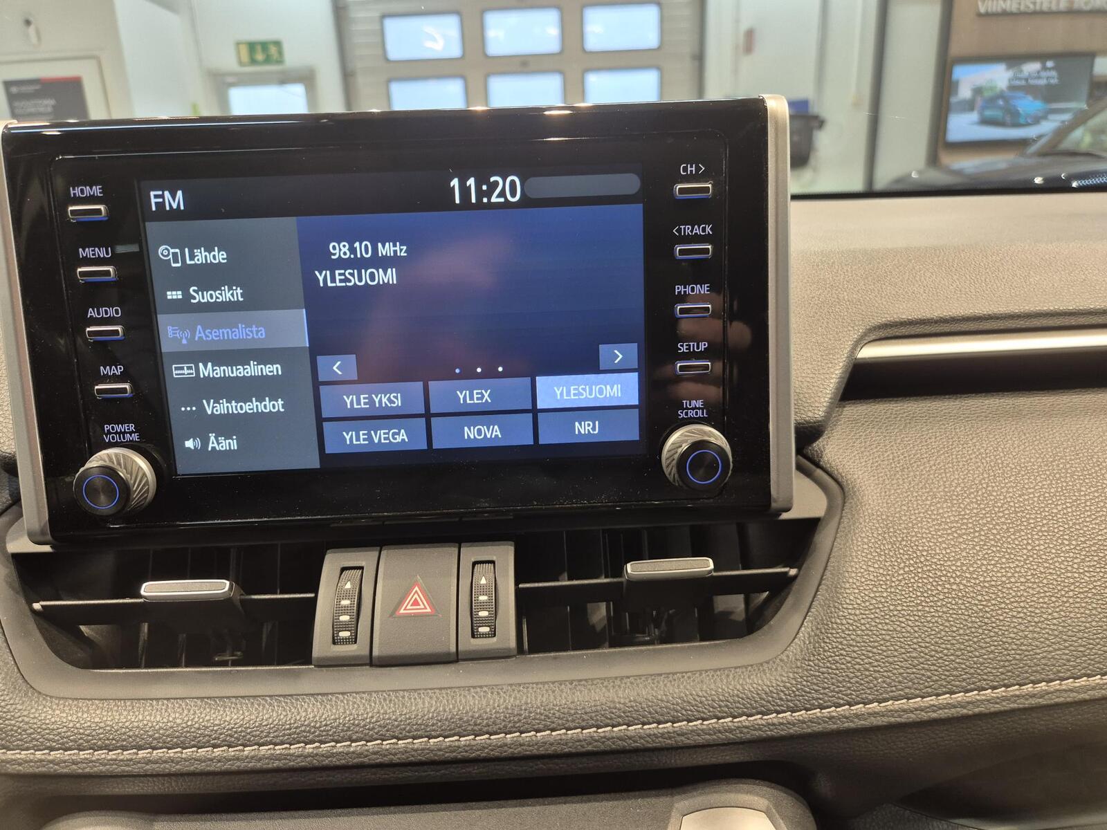 Toyota RAV4 2021