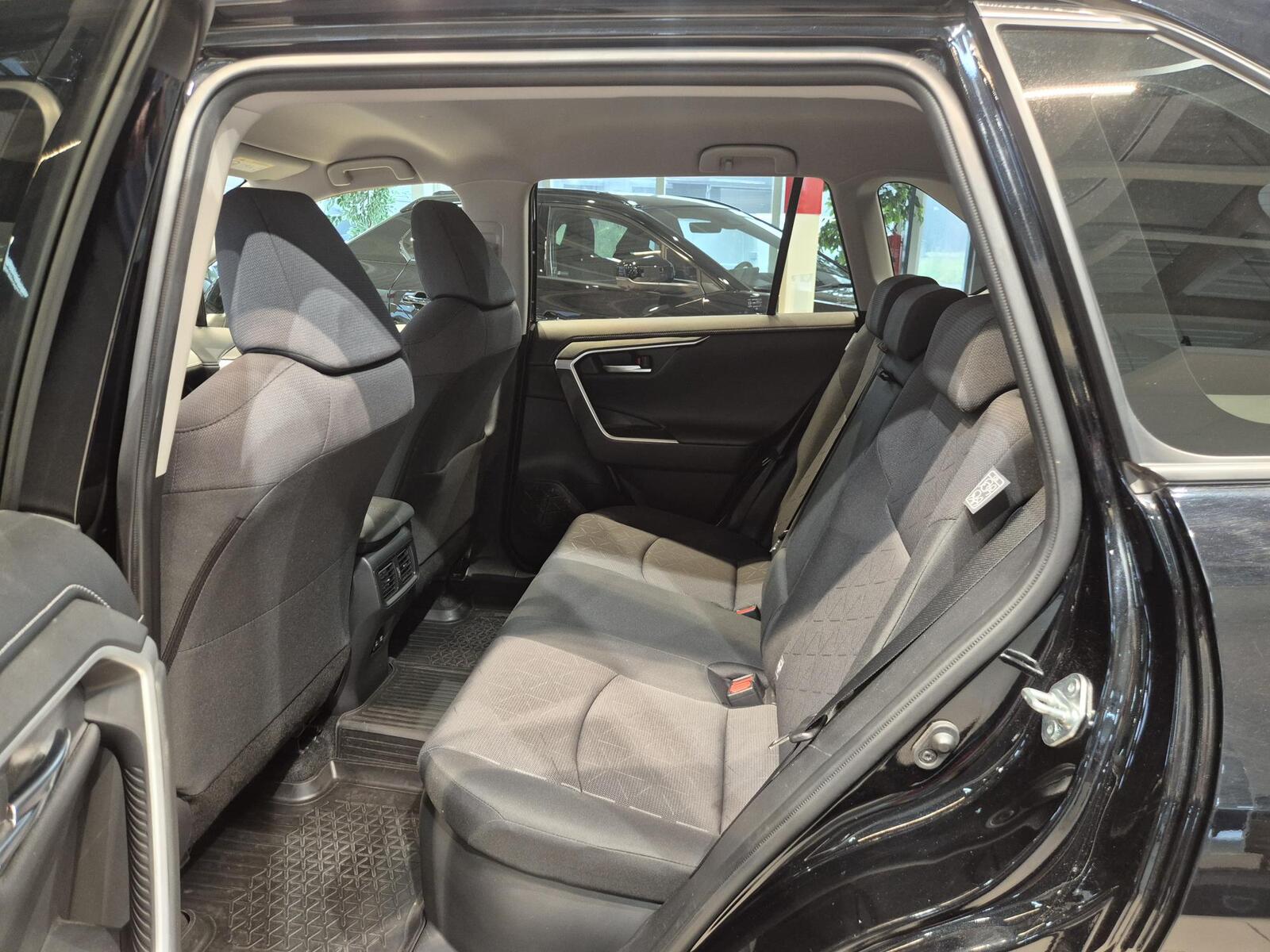 Toyota RAV4 2021