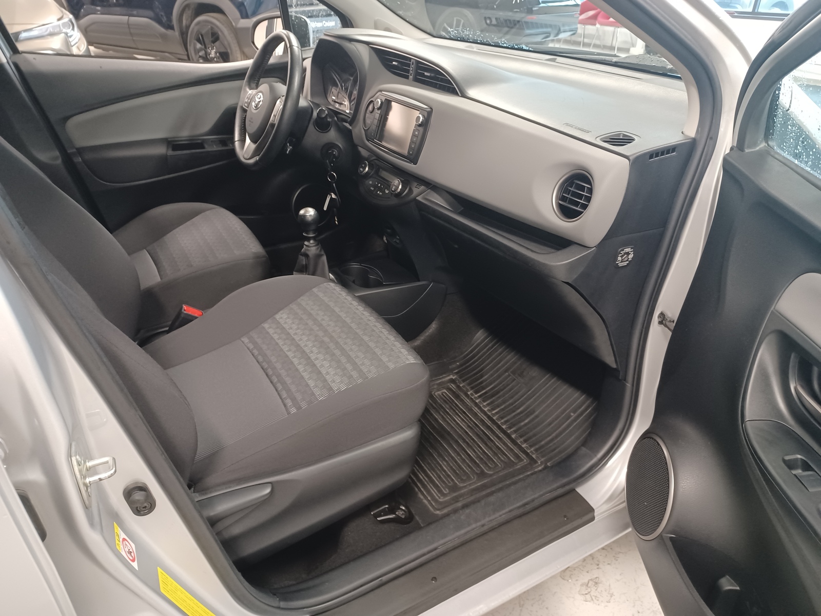 Toyota Yaris 2016