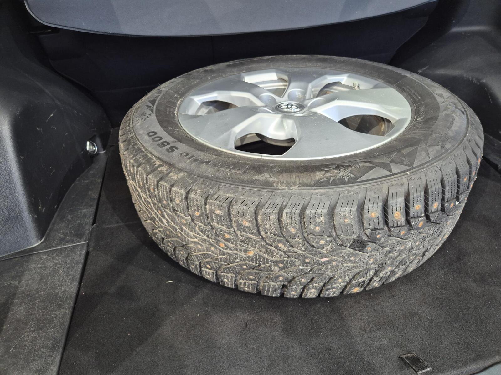 TOYOTA RAV4 2019