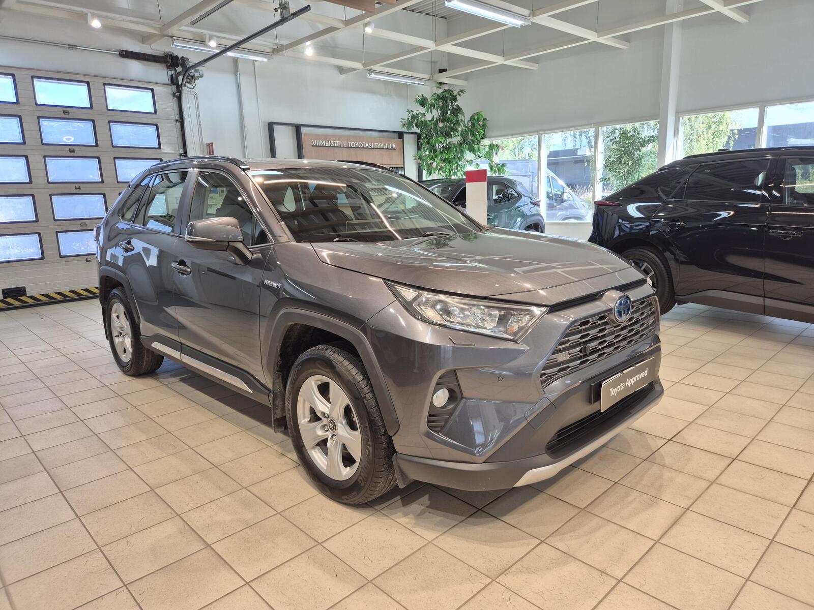 TOYOTA RAV4 2019